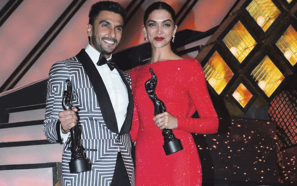 Ranveer Deepika Win The Filmfare Best Actor And Actress Awards Filmfare awards 2016 winner list! filmfare best actor and actress awards